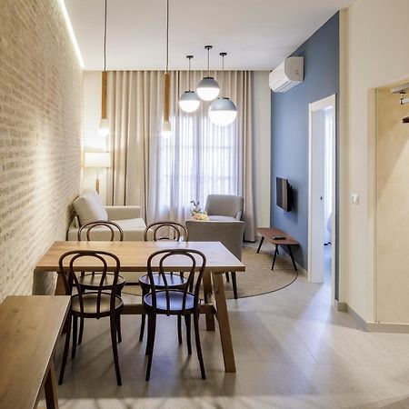 Terra Triana Apartments Sevilla Buitenkant foto